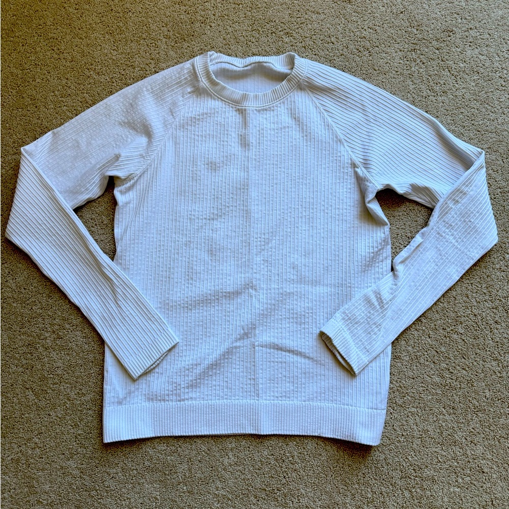 Lululemon rest less pullover like new